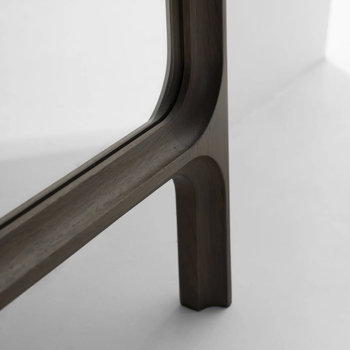 Espejo Floor Mirror — District Eight — vista 4