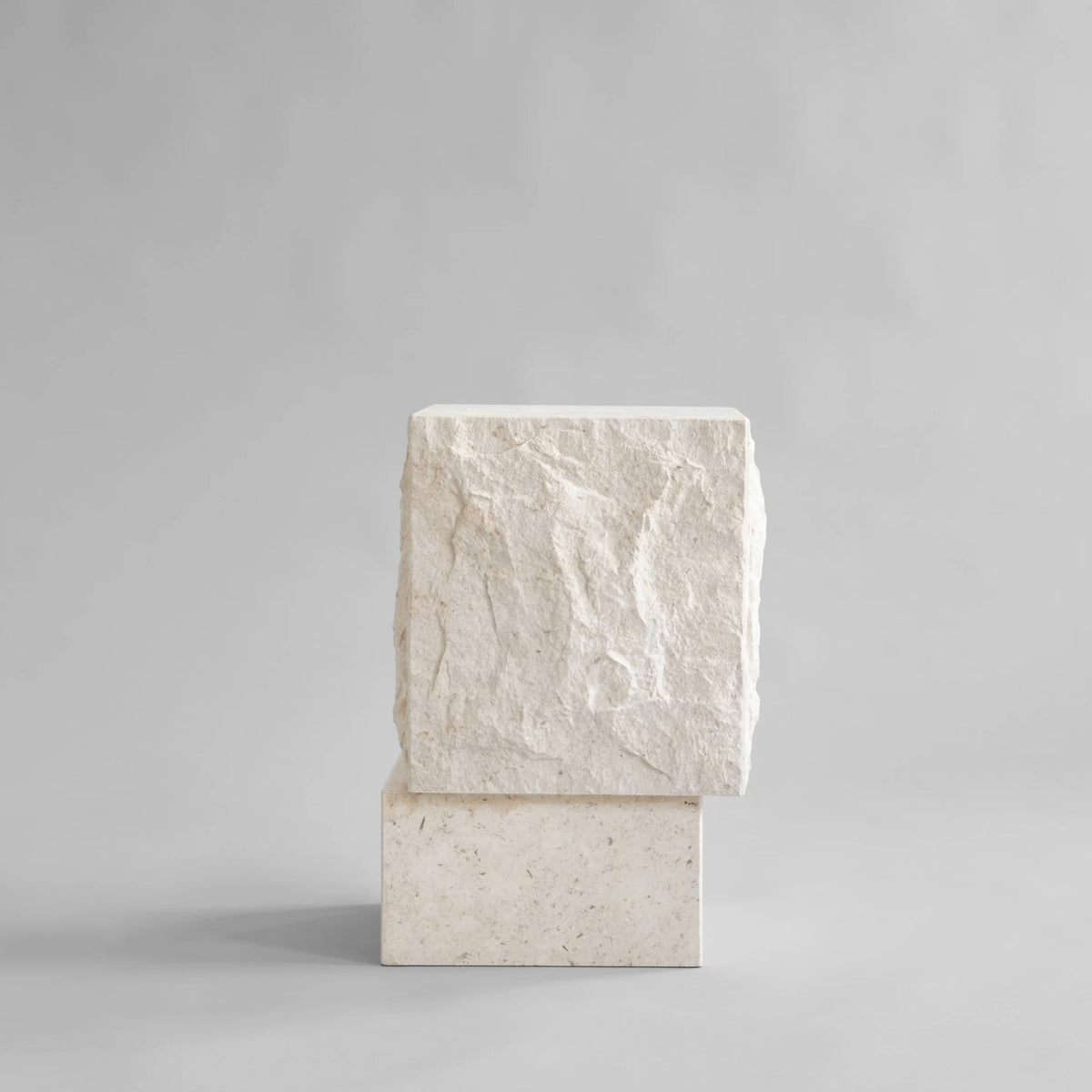 Mesa auxiliar temple limestone — 101 Copenhagen