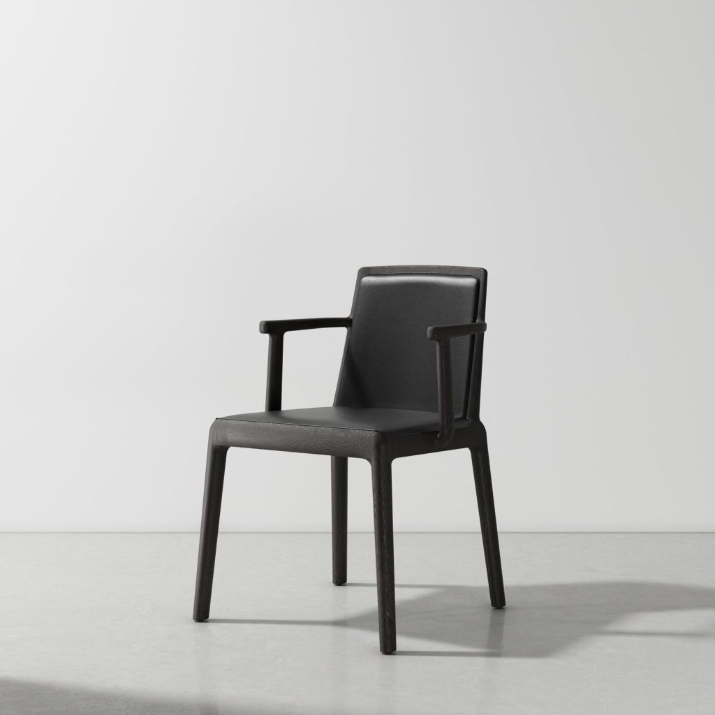 NOM_DINNINGCHAIR_WITHARM_MDEO_IB_1_copy.jpg