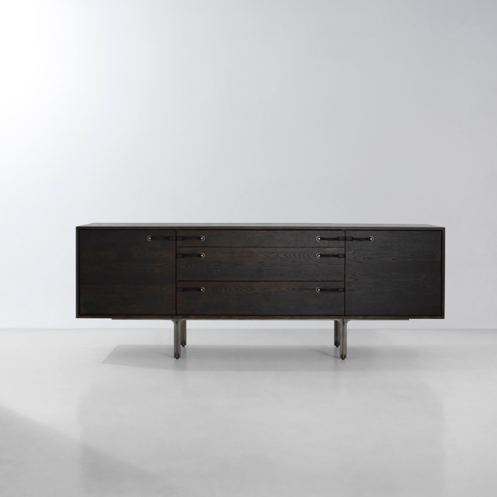 Tote_Credenza-01_883d1249-a776-40f0-8dc3-b7781abeecbf.png